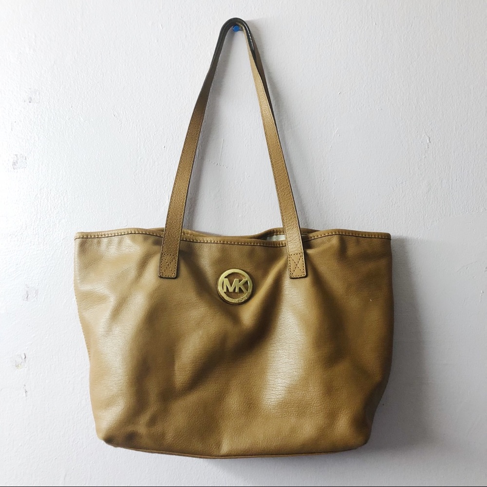 Michael Kors Travel Tote Bag (Color: Camel)